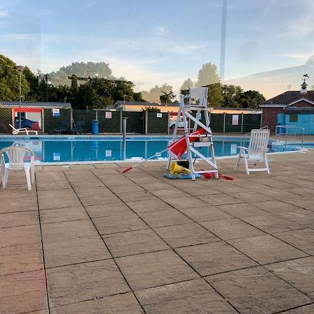 Norfolk Caravan Staycation Pet Friendly Belton with Browston Eksteriør billede