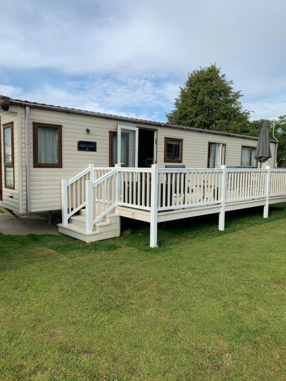 Norfolk Caravan Staycation Pet Friendly Belton with Browston Eksteriør billede