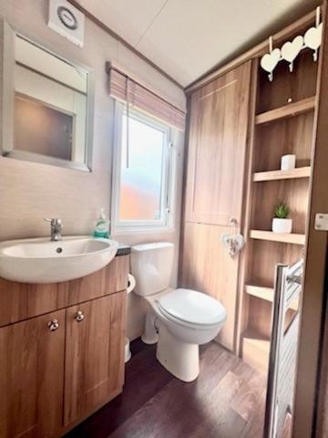 Norfolk Caravan Staycation Pet Friendly Belton with Browston Eksteriør billede
